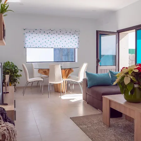 Casa Barbara * Tías